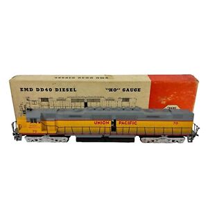 Athearn GM Demonstrator DD-40 RTR with 2 Motors HO Engine