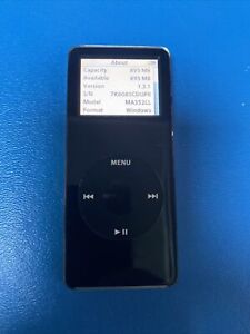 Apple A1137 iPod nano 1st Generation Black (1 GB)