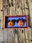 Disney Mickey Mouse And Minnie Mouse Halloween Pumpkin Salt And Pepper Shakers