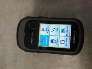 Garmin eTrex 30x, Handheld GPS Navigator with 3-axis Compass, 2.2