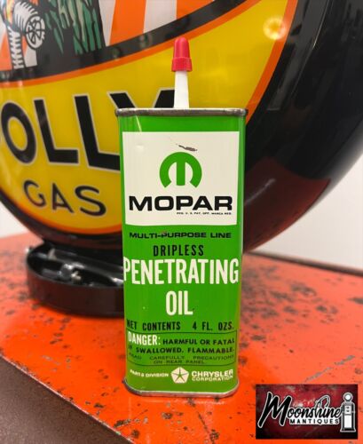 NOS Full 1960’s MOPAR Handy Oiler Penetrating Oil Can - Gas & Oil
