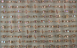 Women's Jewelry Wholesale Lots 32pcs Rhinestone Mixed Style Rose Gold P Rings