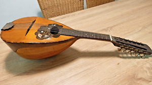 Antique Venetian mandolin. Handmade. Very good condition. 1930-40.