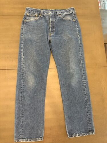 VTG Levi’s 501xx 32 X 30 Button Fly 90’s Made in USA Straight Leg