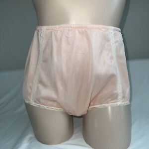 Vintage Kayser 100% Nylon Tricot Panties Soft Pink Size 9 Made In USA
