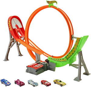Hot Wheels Action Power Shift Motorized Raceway Track Set, Includes 5 Cars