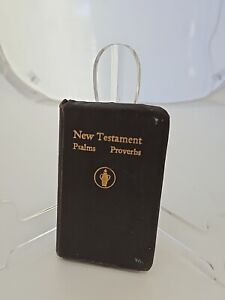 Vintage 1941 New Testament Psalm Proverbs Mini Pocket Bible 5