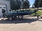 1994 Ranger Sport R70 Bass Boat - Excellent Condition - Always stored inside