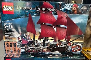 LEGO Pirates of the Caribbean Queen Anne's Revenge 4195 New Sealed Free US Ship
