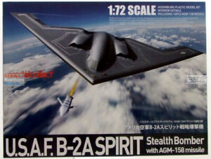 MOC72214 1:72 Modelcollect USAF B-2A Spirit Stealth Bomber with AGM-158 Missiles