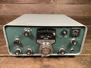 Heathkit SB-401 Powers On, Some Lights, Untested, Sold as is