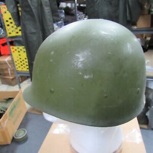 US GI M1 Combat helmet Liner shell Vietnam used NICE condition early 70's (LN9)