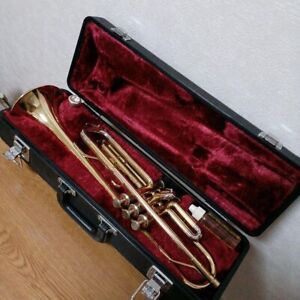 YAMAHA YTR-236 trumpet w/case