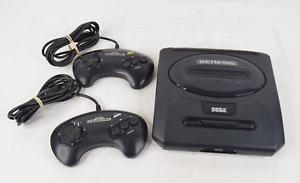 Sega Genesis Console Mk-1631 w/ 2 Controllers No RF or Power Cord POWERS ON