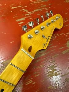 Fender American Vintage '57 Reissue Relic AVRI Stratocaster Maple Neck 1990