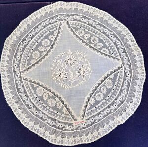 Normandy Lace - 6 Vintage Antique French Placemats Table Rounds Hand Made  XX961
