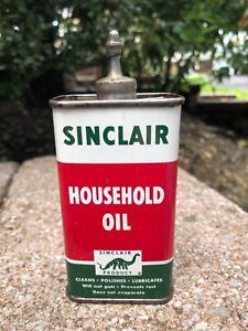 New ListingVintage Sinclair Household Lead Top Spout Oil Tin Can