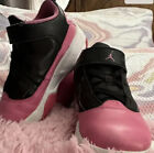 Nike Jordan Max Aura 2   Kids size 1Y  USA sizing  Pink & Black CN8091-006