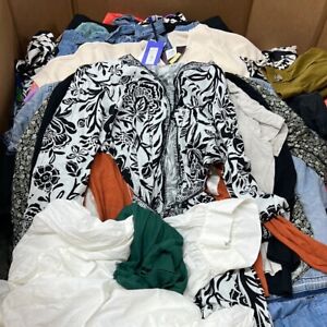NEW WITH TAGS! Wholesale Lot Plus Size TARGET Brand Clothing ($200+)Retail Value