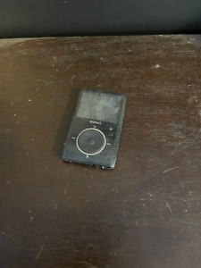 SanDisk Sansa Fuze (2GB) Digital Media MP3 Player Black -- UNTESTED NO CABLE