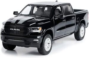 MOTORMAX 1:27 2019 RAM 1500 CREW CAB LARAMIE PICKUP Truck BLACK w. Silver strips