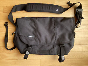 Timbuk2 Classic Messenger Bag - All Black - Medium - Excellent Condition