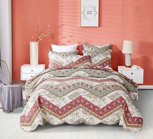 DaDa Bedding Bohemian Rustic Red Sage Green Chevron Floral Quilted Bedspread Set