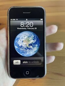iOS 1.0 Apple iPhone 1st Generation 2G 8GB A1203 VINTAGE ITEM GOOD PRICE!