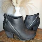 Luoika Ankle Boots - Size 8XW