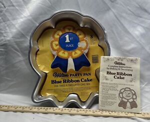 Wilton Blue Ribbon Cake Mold Vintage Cake Pan Cover Sheet  Booklet 502-2286