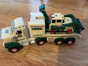 2017 Hess Truck Dumptruck With Loader In Great Condition.
