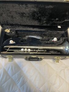 Yamaha Custom Z Trumpet- Silver