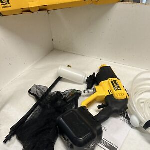 DEWALT DCPW550B 20V MAX 550 PSI Cold Water Pressure Washer Tool OnlyB250