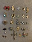 VINTAGE BROOCH  AND PIN SET 26 PIECE
