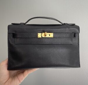 Hermes Black Evergrain Kelly Pochette Mini Clutch With Gold Plated Hardware