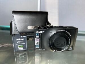 Nikon CoolPix S8100 12.1MP Digital Camera with Battery & Case