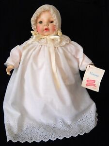 Vintage 1966 Madame Alexander VICTORIA Doll / 18