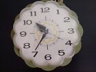 Vintage Clock Daisy Flower Power Wall Hanging Plug In General Electric USA Green
