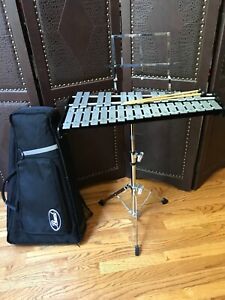 Pearl Xylophone w/ Stands /2 Mallets & Backpack Carry Case