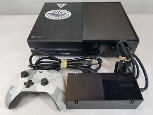 Microsoft Xbox One 500GB Console w/ Controller & Cords - Tested