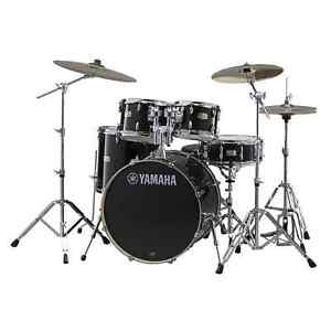 Yamaha Stage Custom Birch 5pc Drum Set w/22