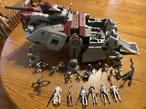 Star Wars Clone Wars AT-TE All Terrain Tactical Enforcer Vehicle 20 Figure Lot