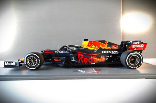 Spark 1:12 SCALE Red Bull Racing RB16B - #33 Max Verstappen - 2021 Winner Monaco