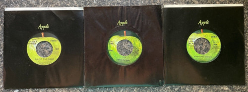 John Lennon Rare Vinyl Singles Give Peace Instant Karma Cold Turkey Apple Mint