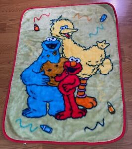 Sesame Street Fleece Throw Blanket Elmo Big Bird Cookie Monster 29x40