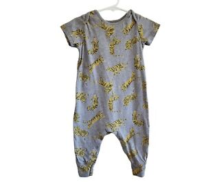 Tea Collection Gray Twirling Tiger Print Short Sleeve One Piece Romper 9-12M
