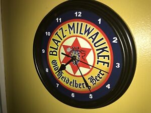Blatz Milwaukee Old Heidelberg Beer Bar Man Cave Clock Advertising Sign