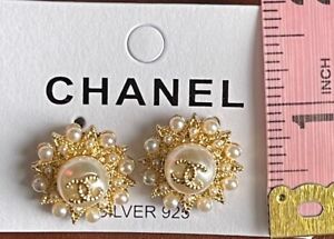 Pearl And Gold Circle Chanel Earings With Silver 925 On The Post