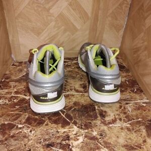 Skechers women's tone-ups fitness shoes gray toning walking size 10.  736