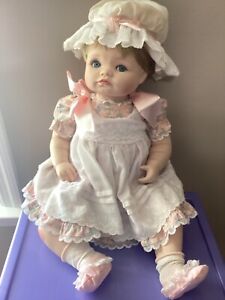 Hamilton Collection - Jessica Doll - Vintage, Porcelain 18 inches, Original Box